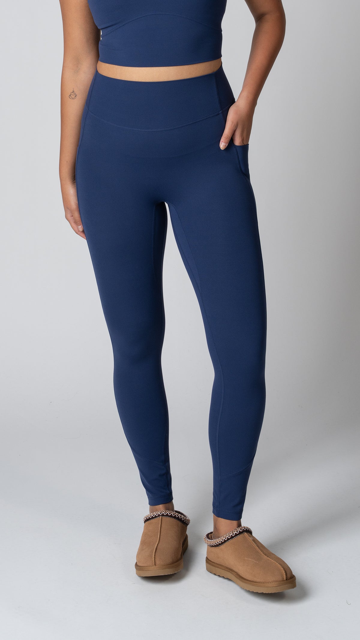Focus Tight in Admiral | Tights | Tuff Collection
