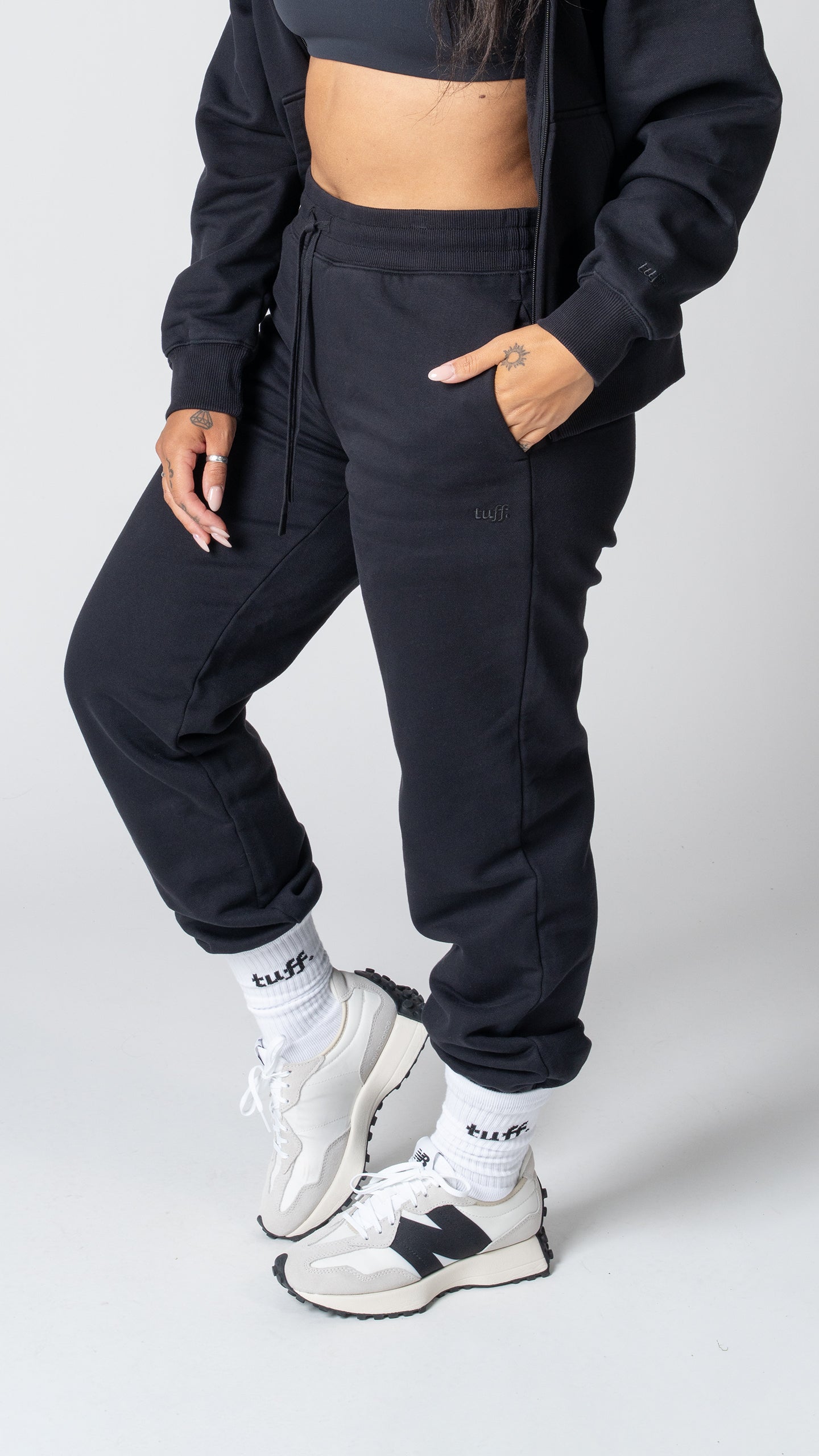 Foundation Jogger Sweatpant in Carbon Black - view 2