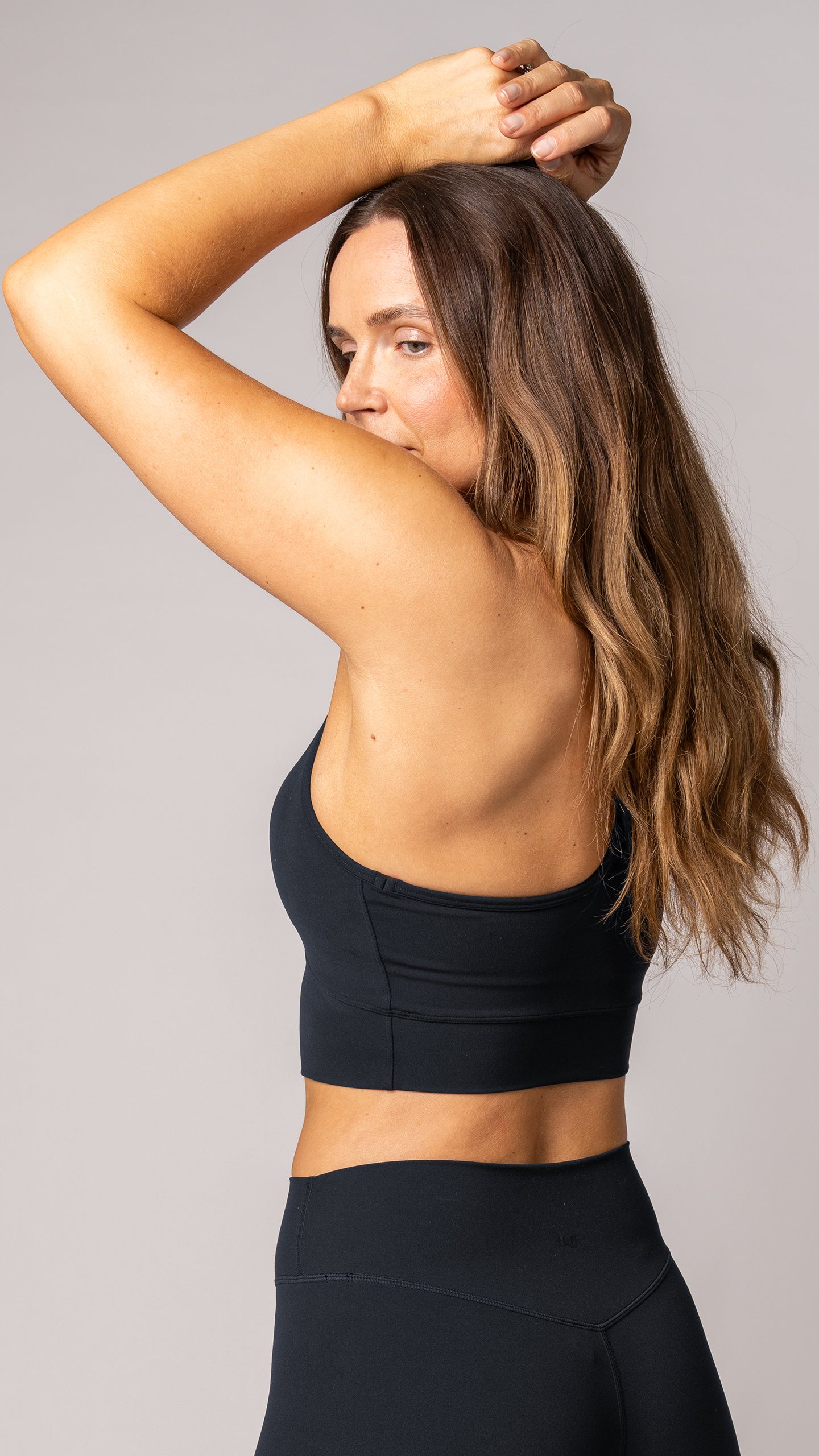 Focus Cropped Tank in Carbon Black - view 4